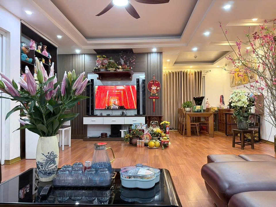 Bán căn hộ chung cư tiến bộ tầng thấp - CCB012